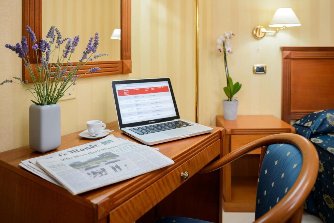 Hotel Hermitage Polla Exteriör bild